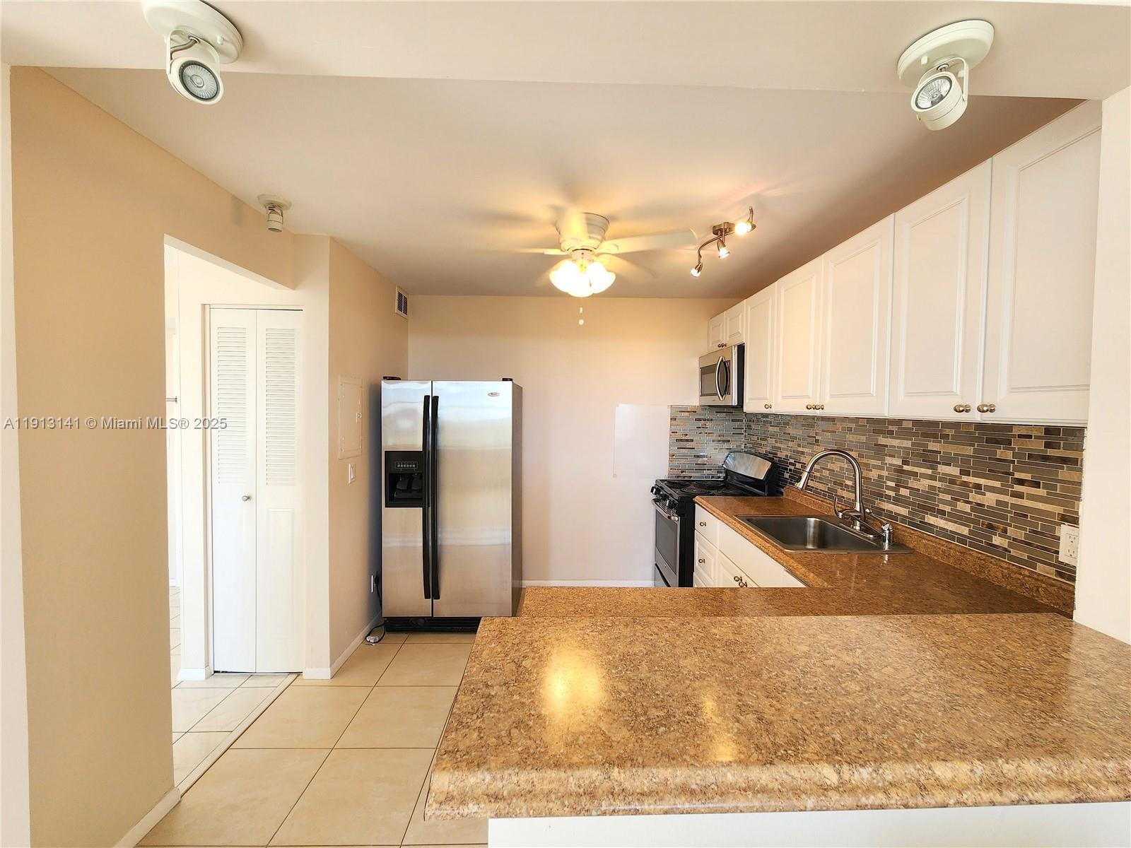 CRESTVIEW TOWERS CONDO - Residential