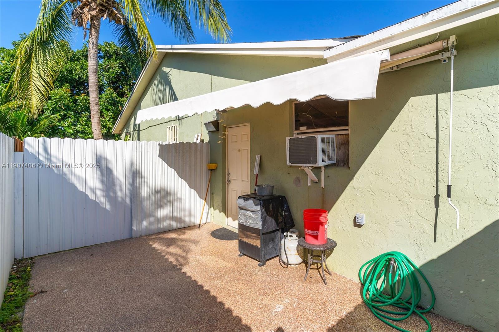 MEADOW WOOD MANOR SEC 10 - Residential