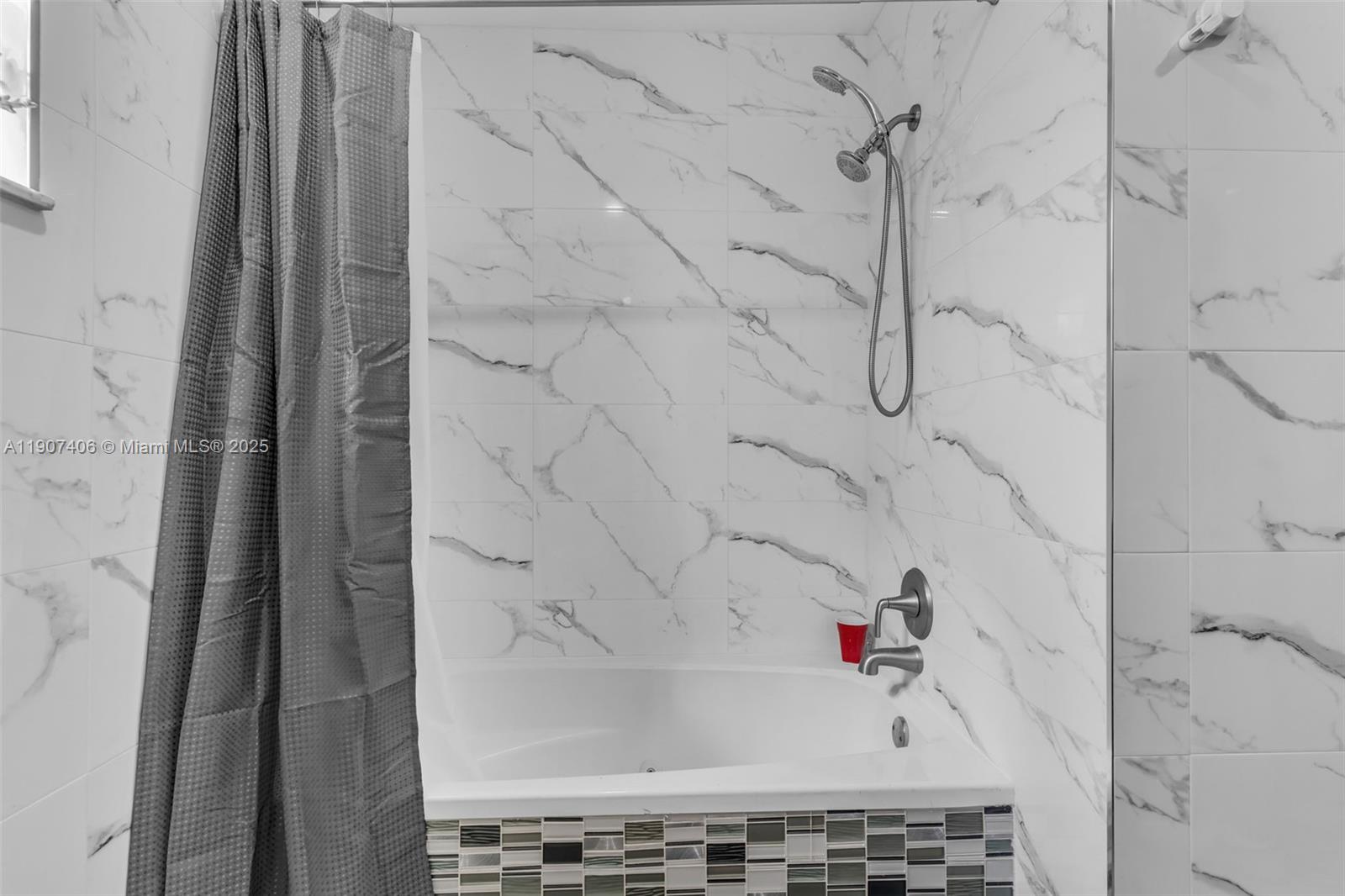 MEADOW WOOD MANOR SEC 10 - Residential