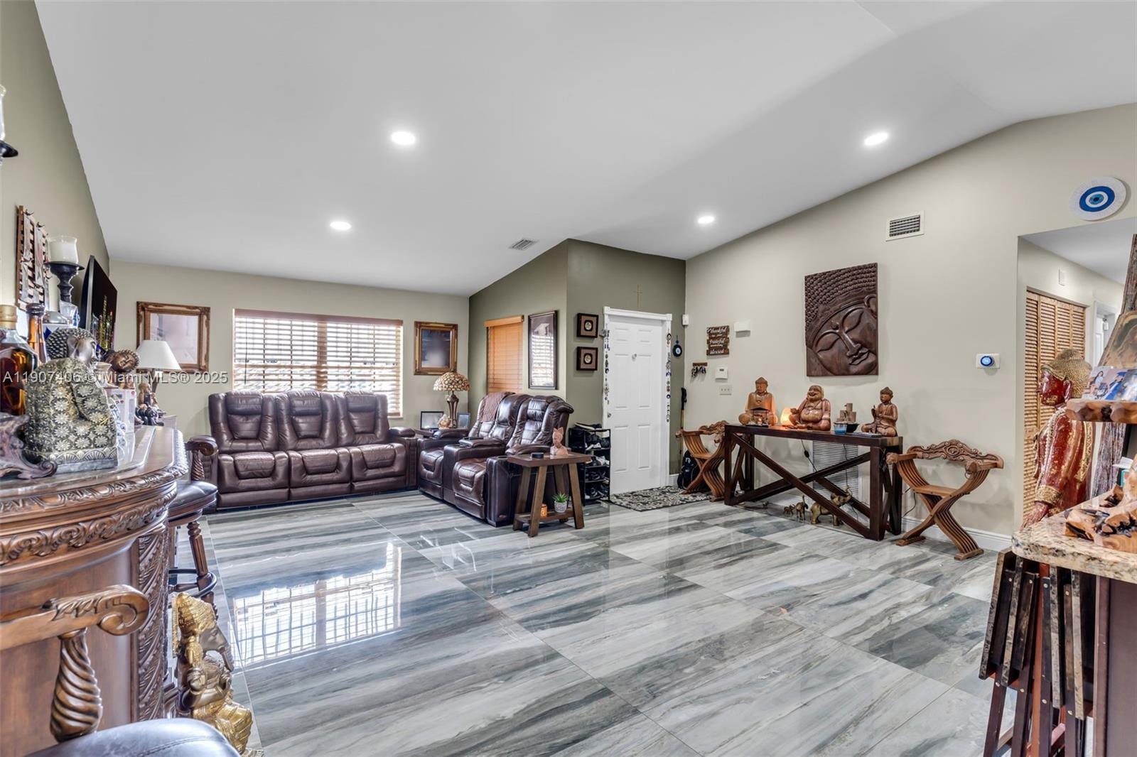 MEADOW WOOD MANOR SEC 10 - Residential