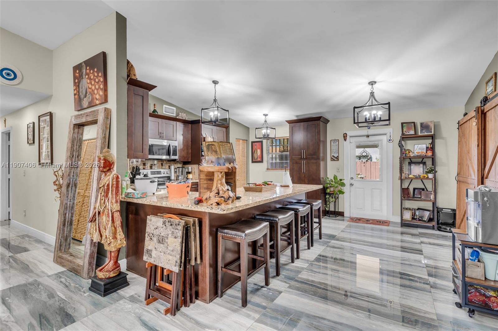 MEADOW WOOD MANOR SEC 10 - Residential