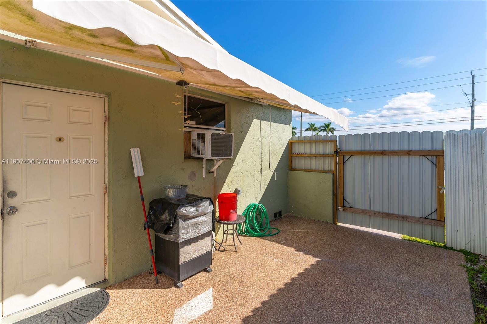 MEADOW WOOD MANOR SEC 10 - Residential