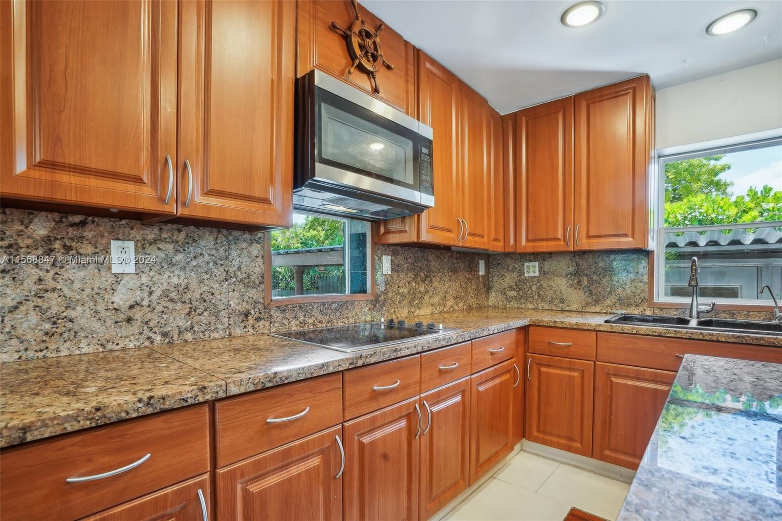 MIAMI SHORES SEC 6A - Residential