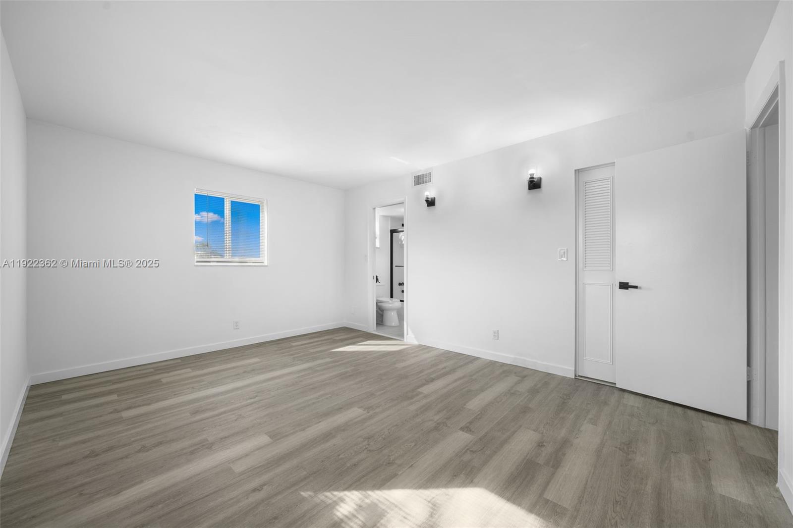 LAKE CLARKE GARDENS CONDO - Residential