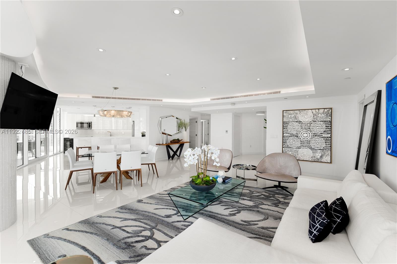 TOWERS OF PORTO VITA-SOUT - Residential