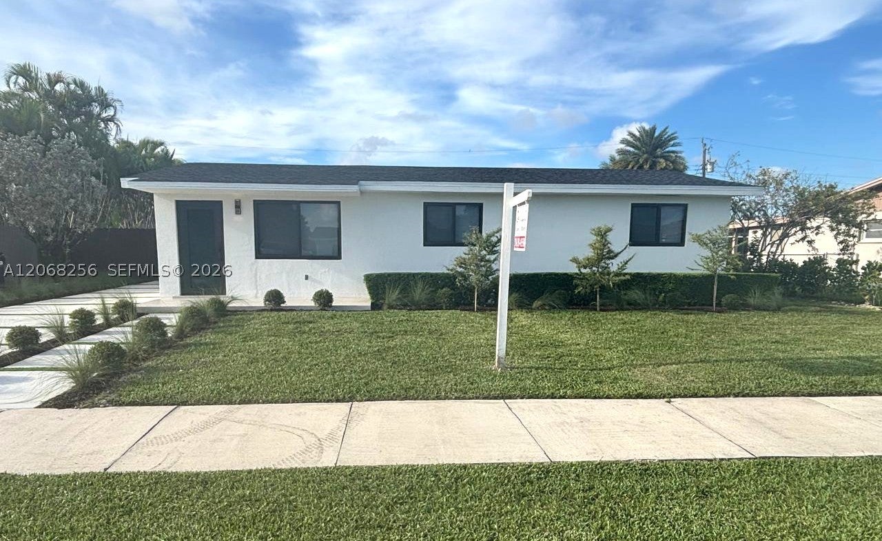 10821 SW 63rd St, Miami FL 33173