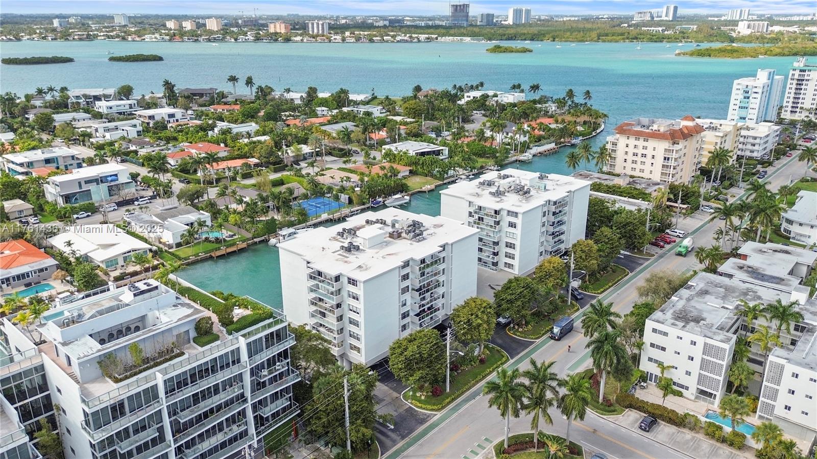 10000 W Bay Harbor Dr 504