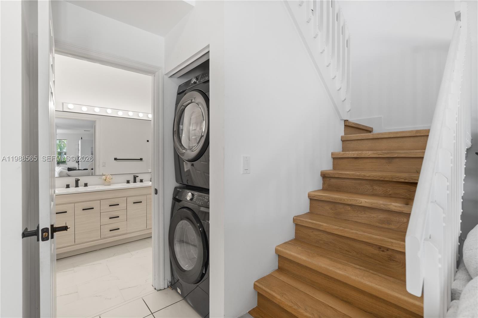 WEST LAKE VILLAGE PLAT - Residential