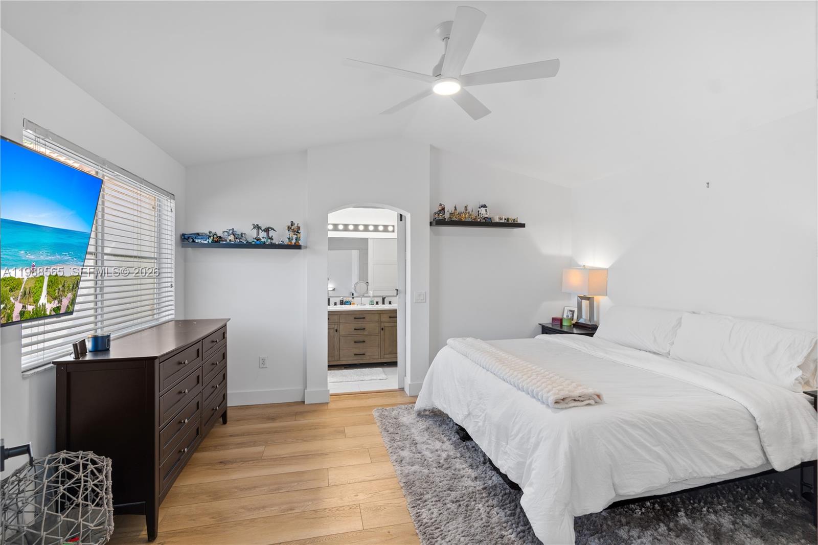 WEST LAKE VILLAGE PLAT - Residential