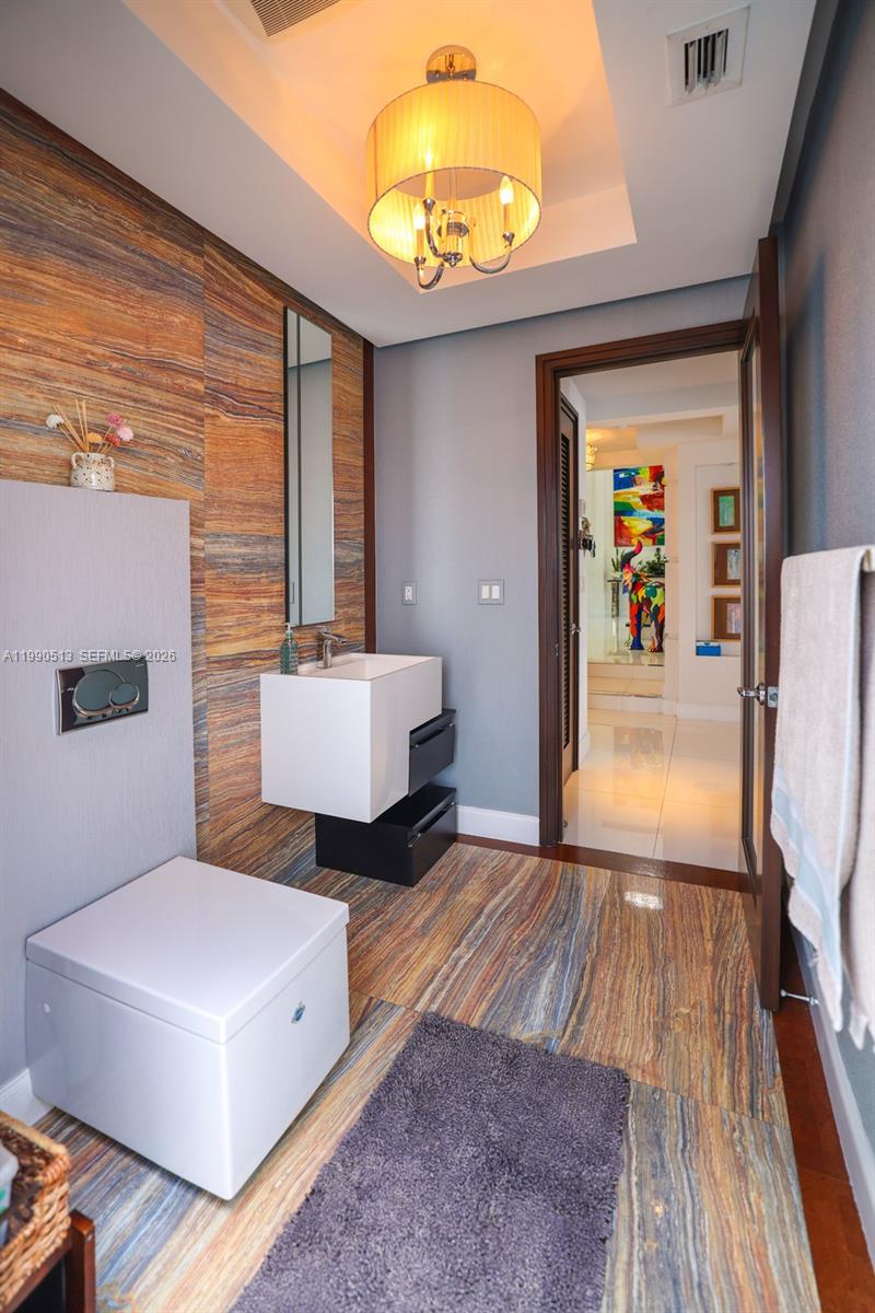 DORAL ISLES CATALINA - Residential