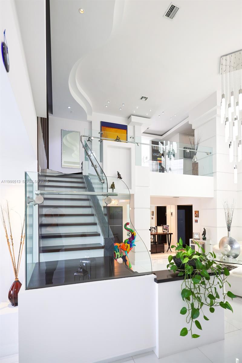 DORAL ISLES CATALINA - Residential