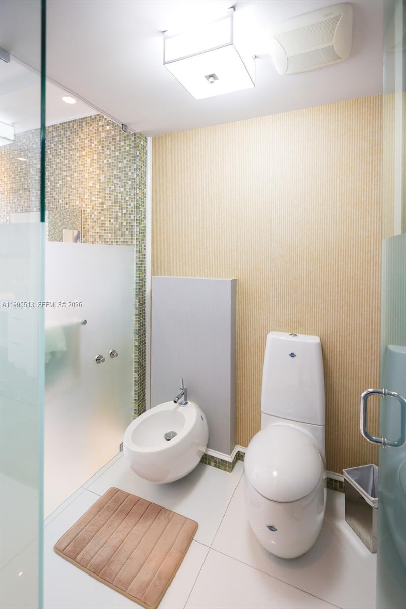 DORAL ISLES CATALINA - Residential