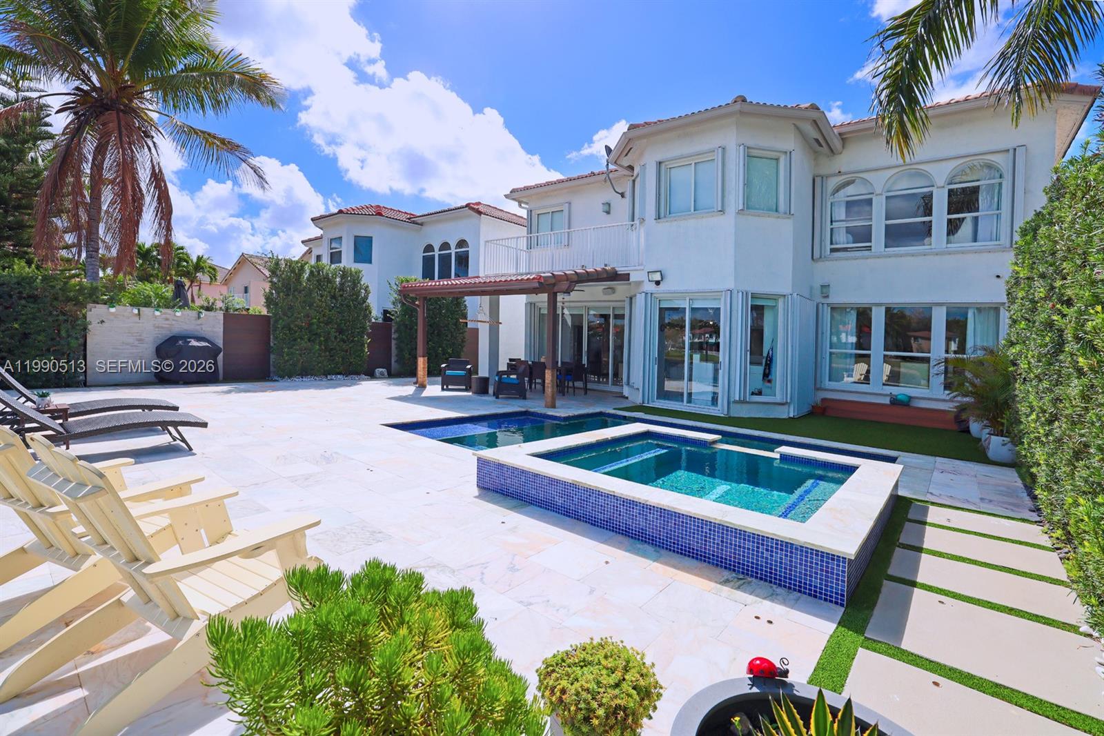 DORAL ISLES CATALINA - Residential