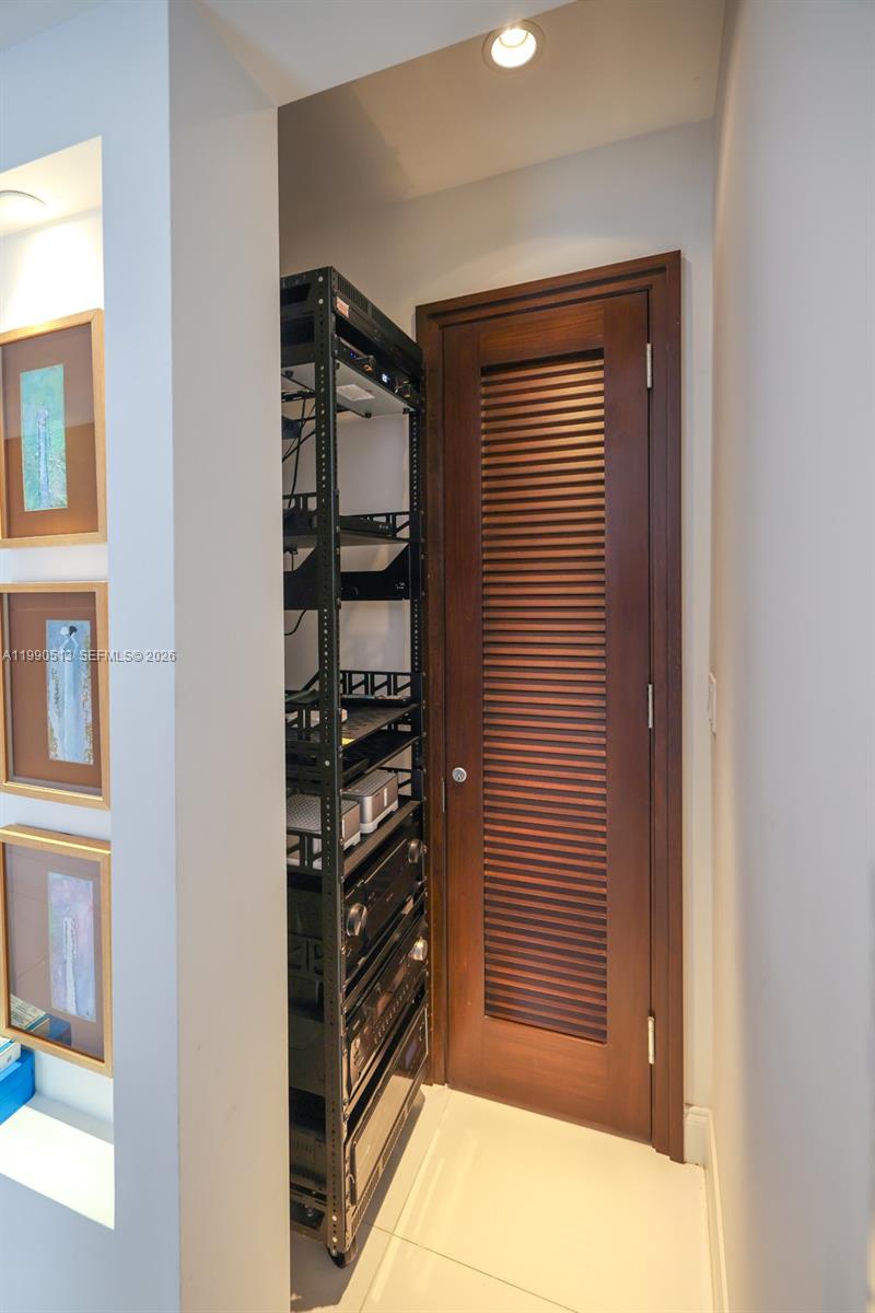 DORAL ISLES CATALINA - Residential