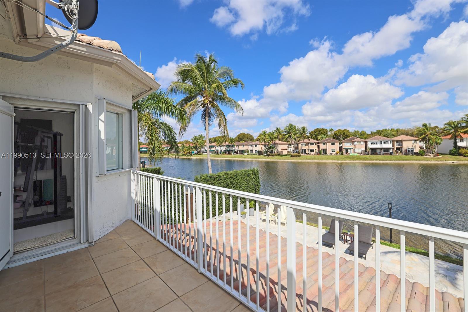 DORAL ISLES CATALINA - Residential