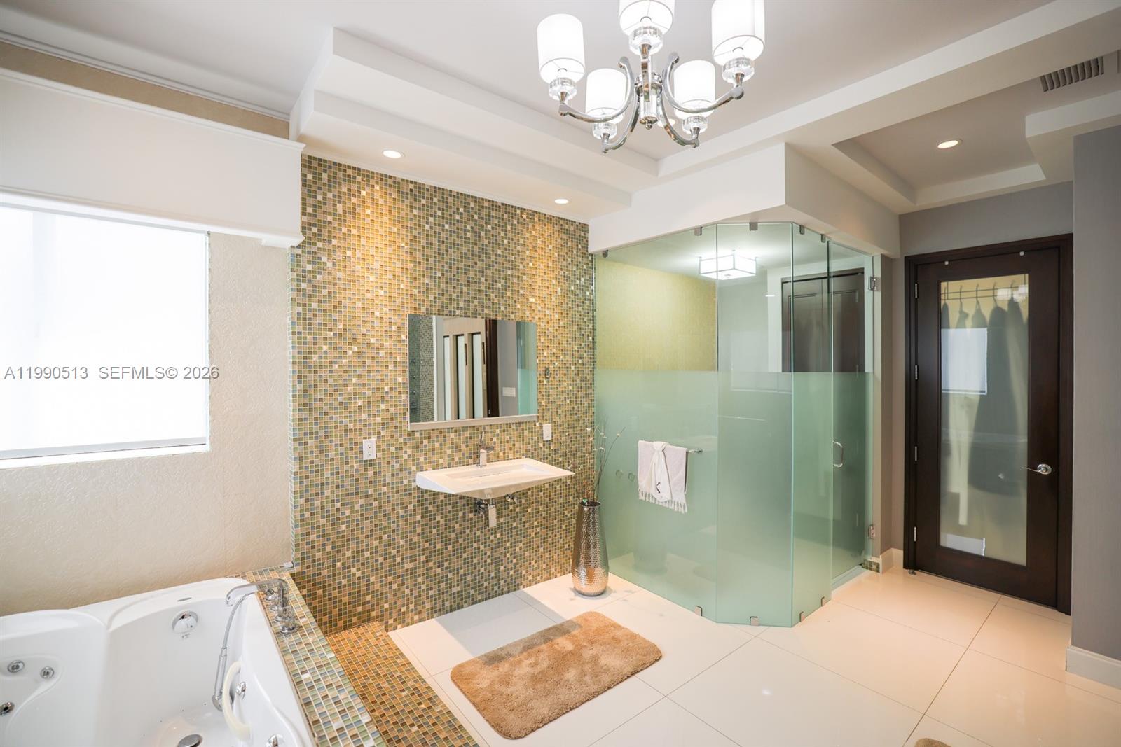 DORAL ISLES CATALINA - Residential