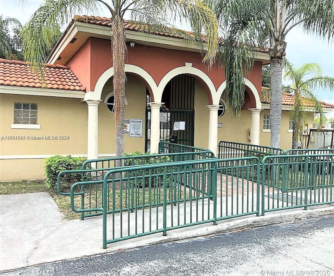 VISTA ALEGRE TOWNHOMES VI - Residential Lease