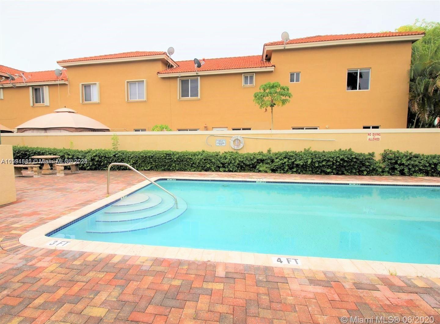 VISTA ALEGRE TOWNHOMES VI - Residential Lease