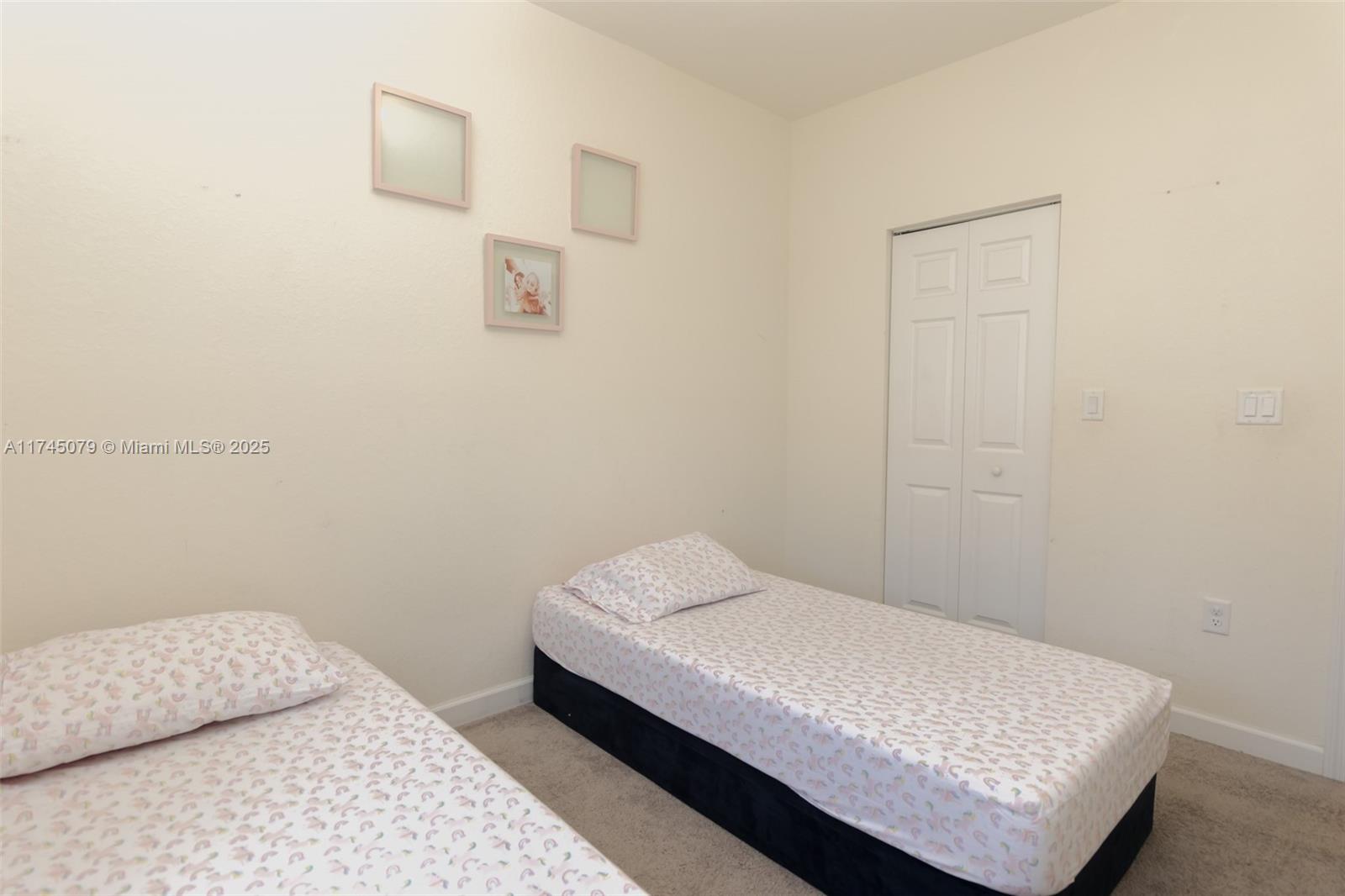 AQUABELLA SECTION ONE - Residential