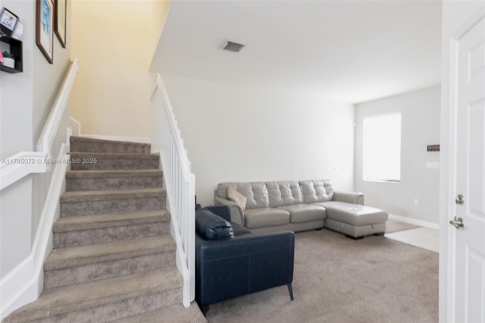 AQUABELLA SECTION ONE - Residential