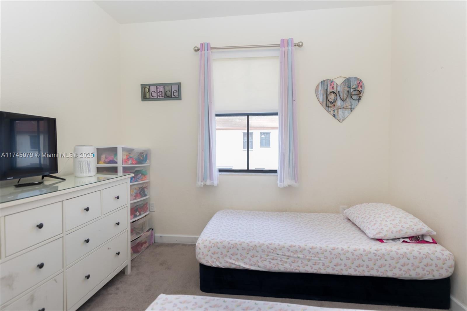 AQUABELLA SECTION ONE - Residential