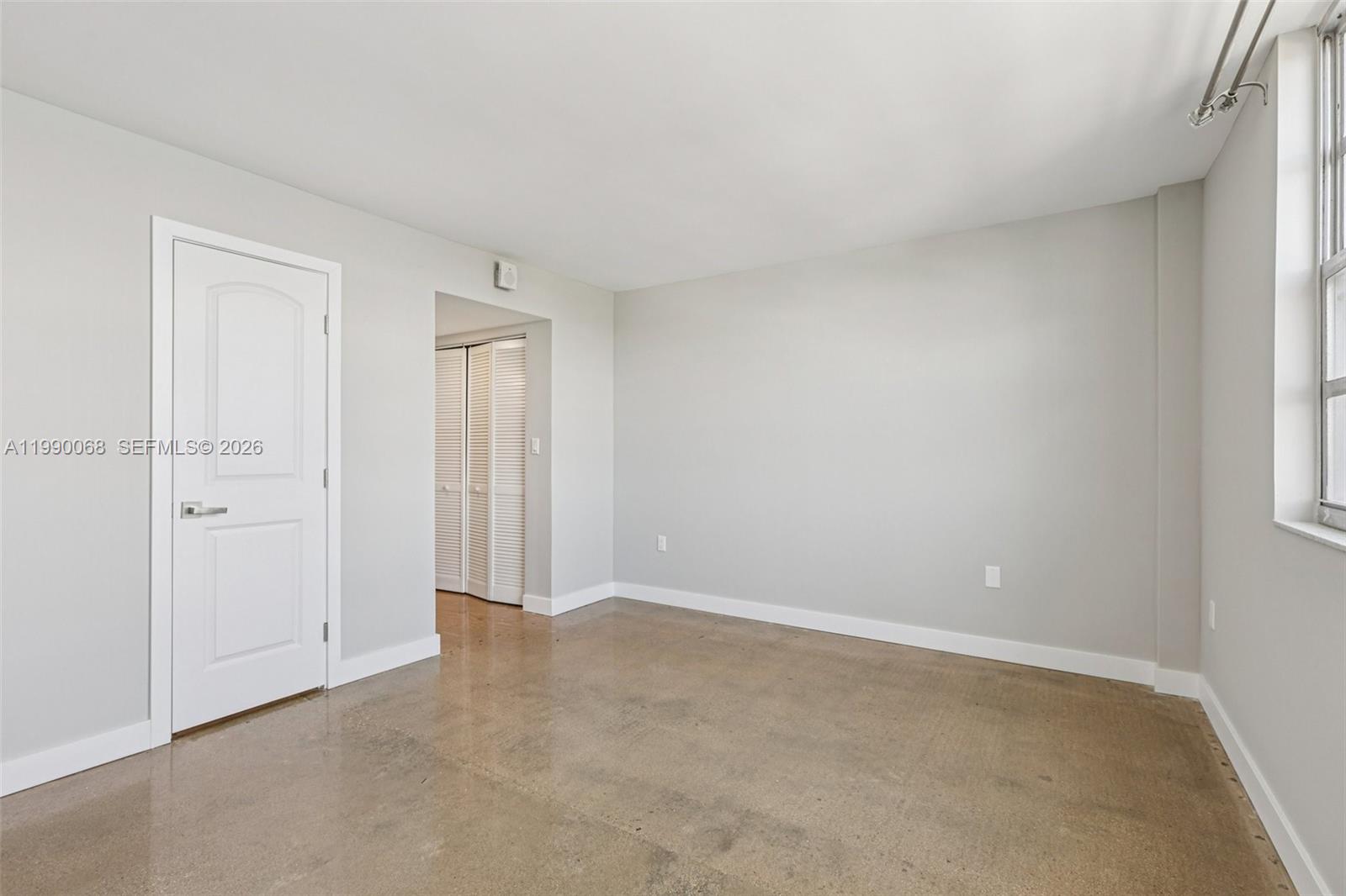 STRATFORD HOUSE CONDO - Residential