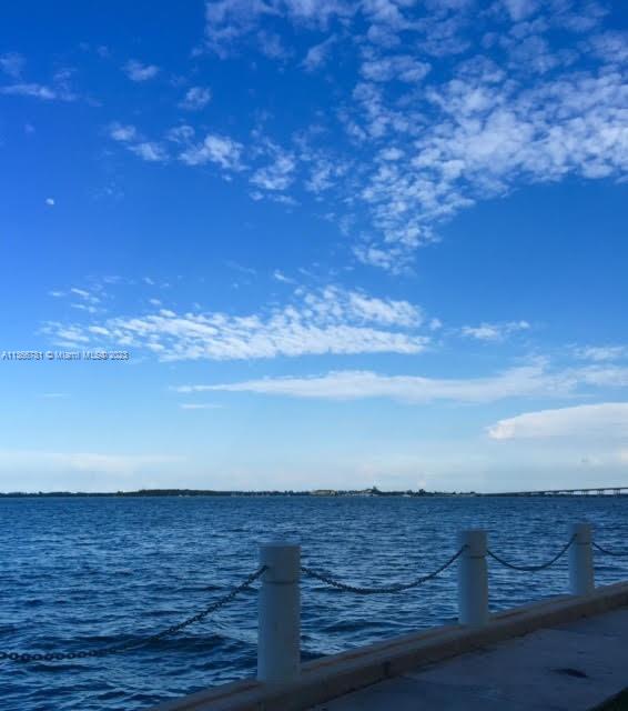 BRICKELL BAY TOWER CONDO - Residential Lease