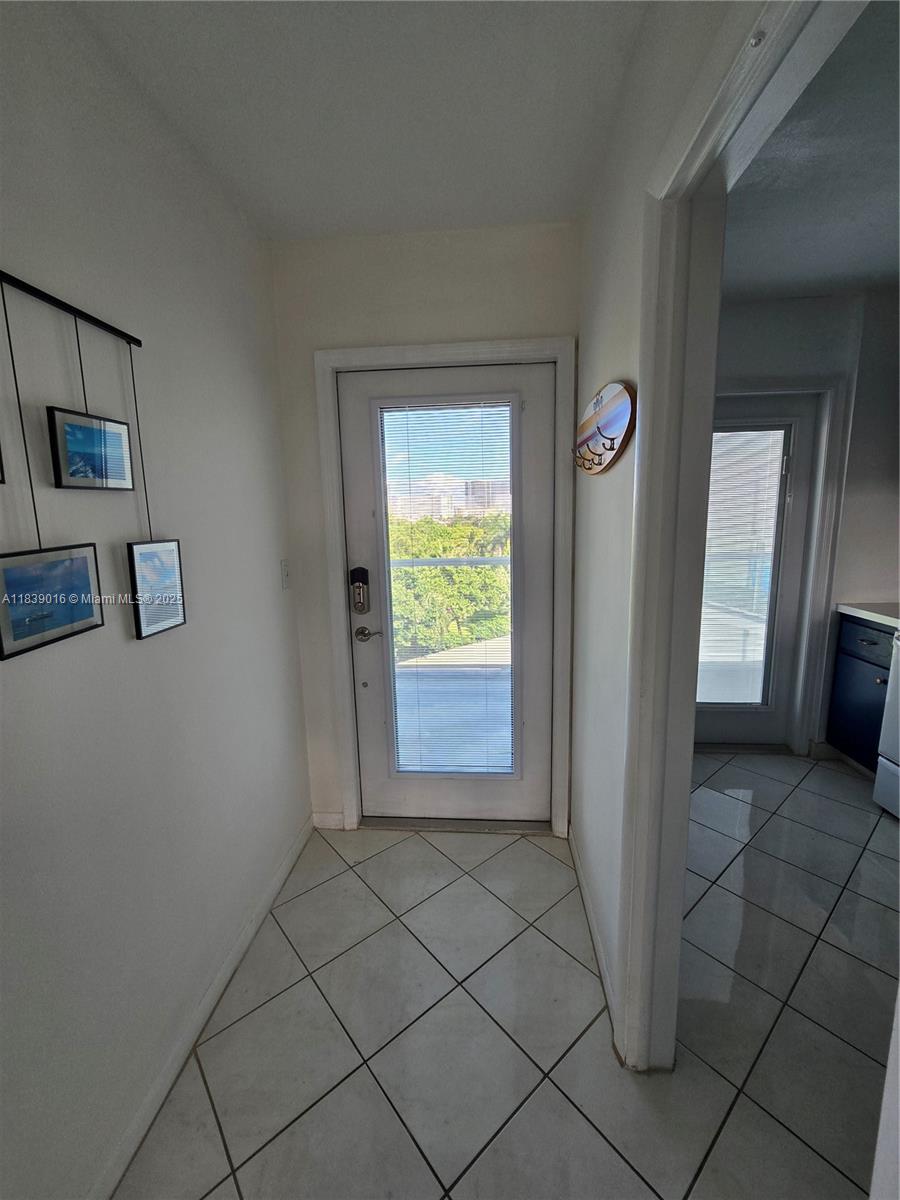 GARDEN-AIRE VILLAGE - Residential Lease