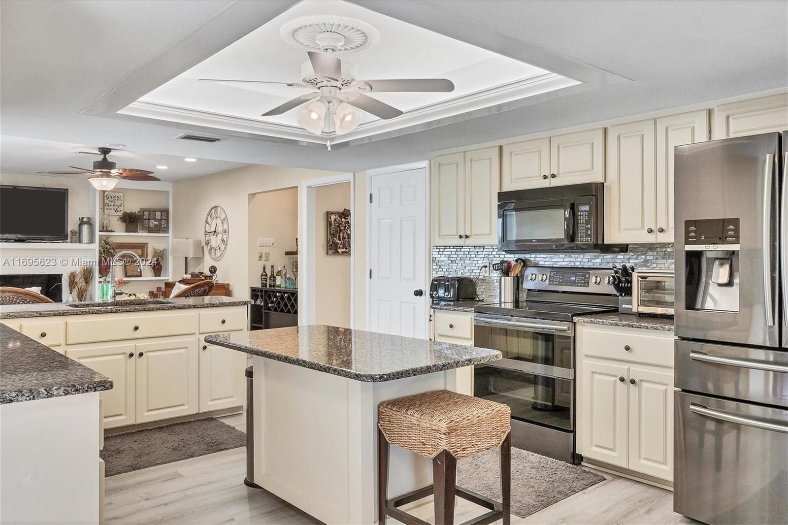 Lake Suzy Estates - Residential