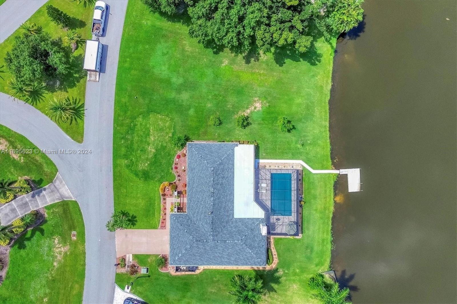 Lake Suzy Estates - Residential