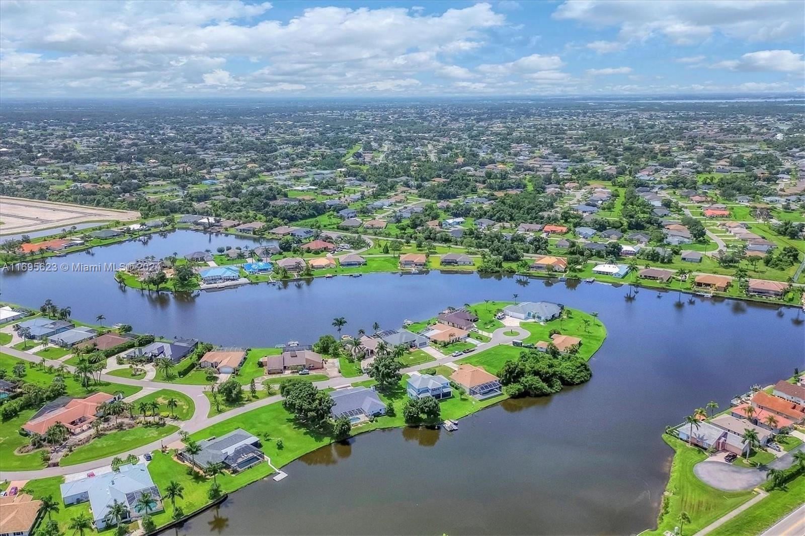 Lake Suzy Estates - Residential