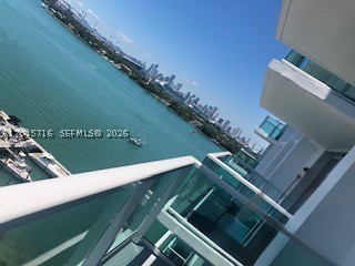 1000 West Ave 1427