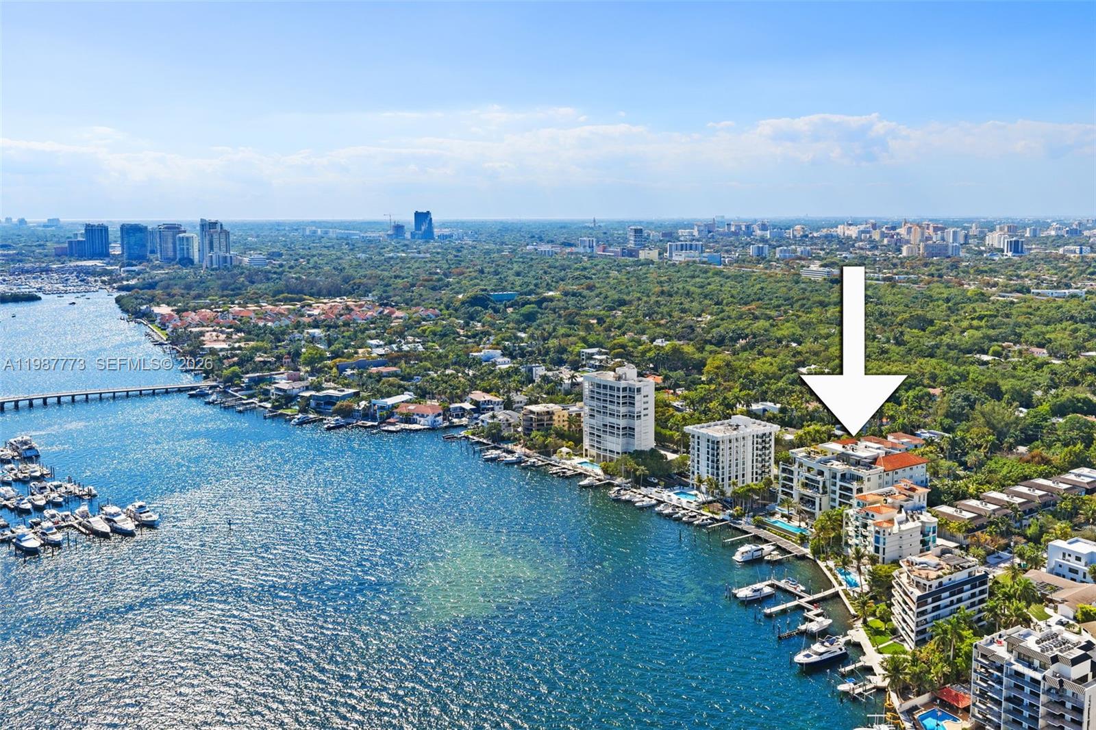 RESIDENCES AT VIZCAYA CON - Residential