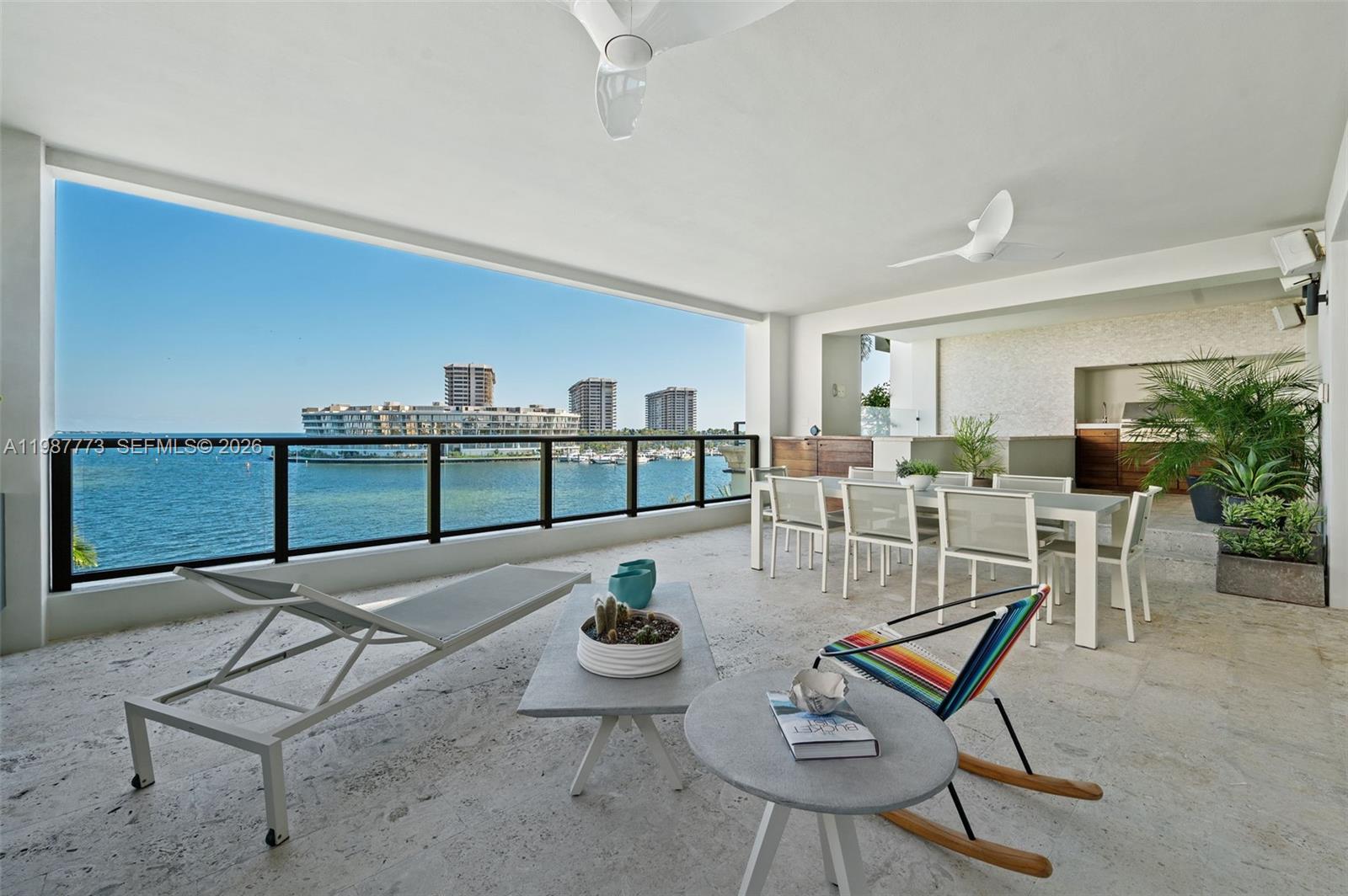 RESIDENCES AT VIZCAYA CON - Residential