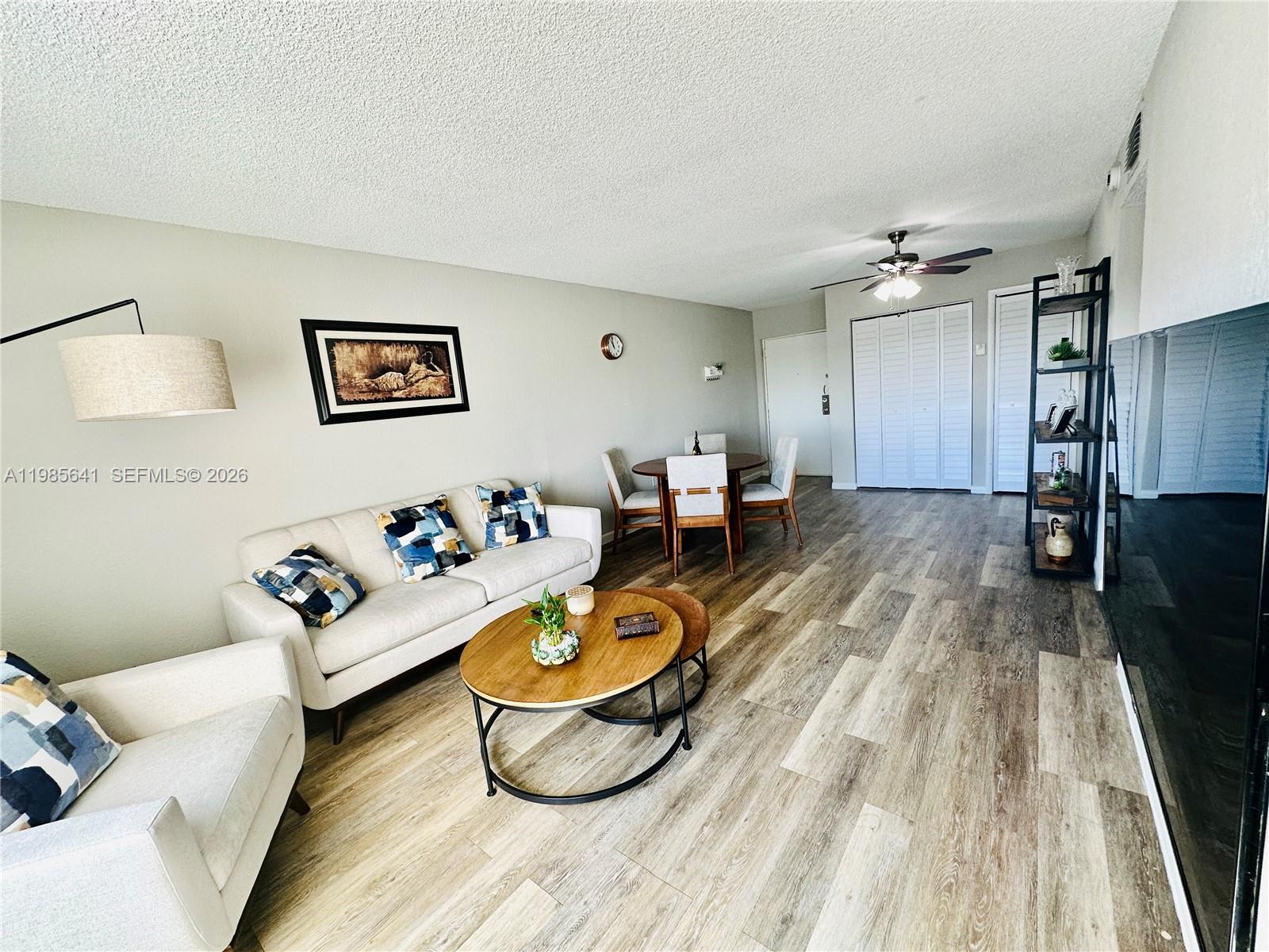 LAKEVIEW GARDENS AT MIAMI - Residential