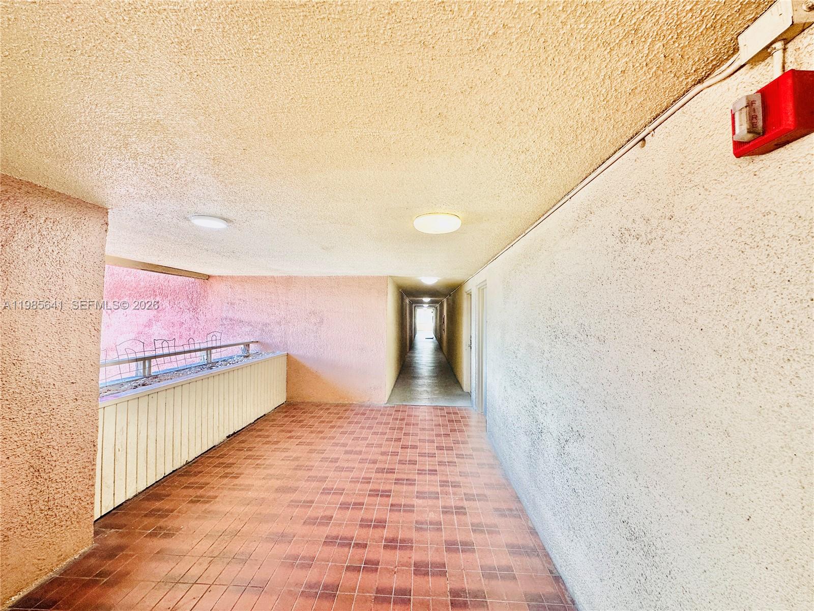 LAKEVIEW GARDENS AT MIAMI - Residential