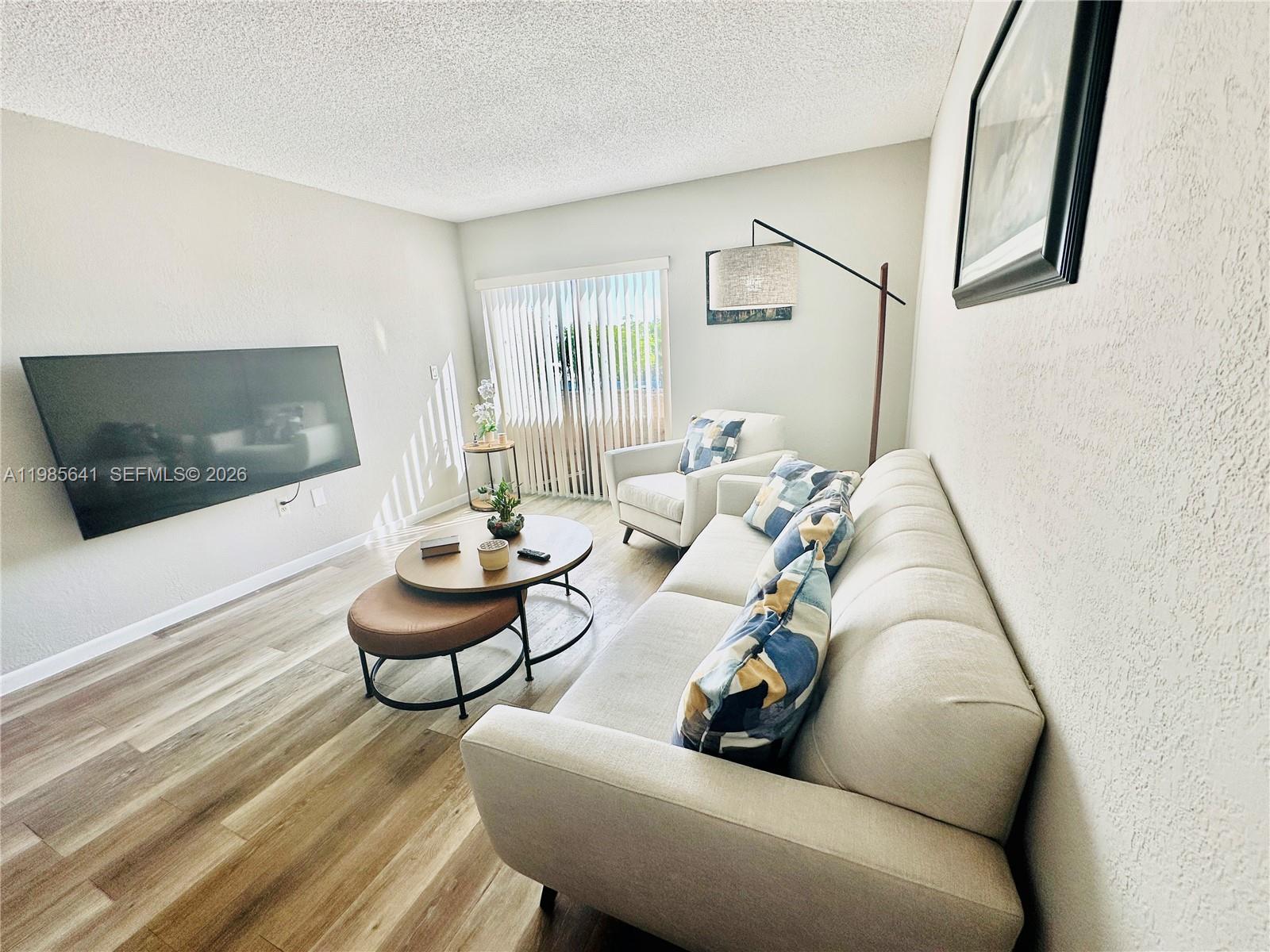 LAKEVIEW GARDENS AT MIAMI - Residential