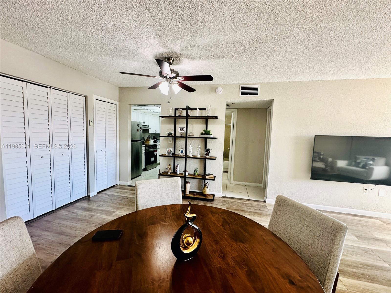 LAKEVIEW GARDENS AT MIAMI - Residential