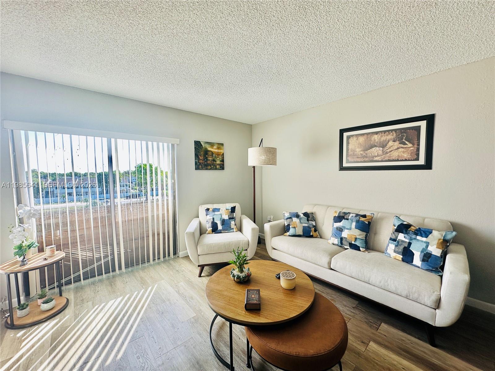 LAKEVIEW GARDENS AT MIAMI - Residential