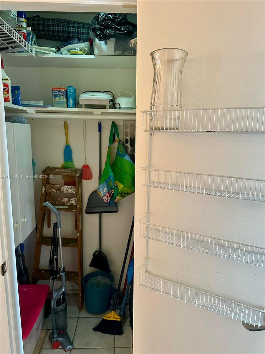 GOLDEN TOWERS NO 2 INC - - Residential