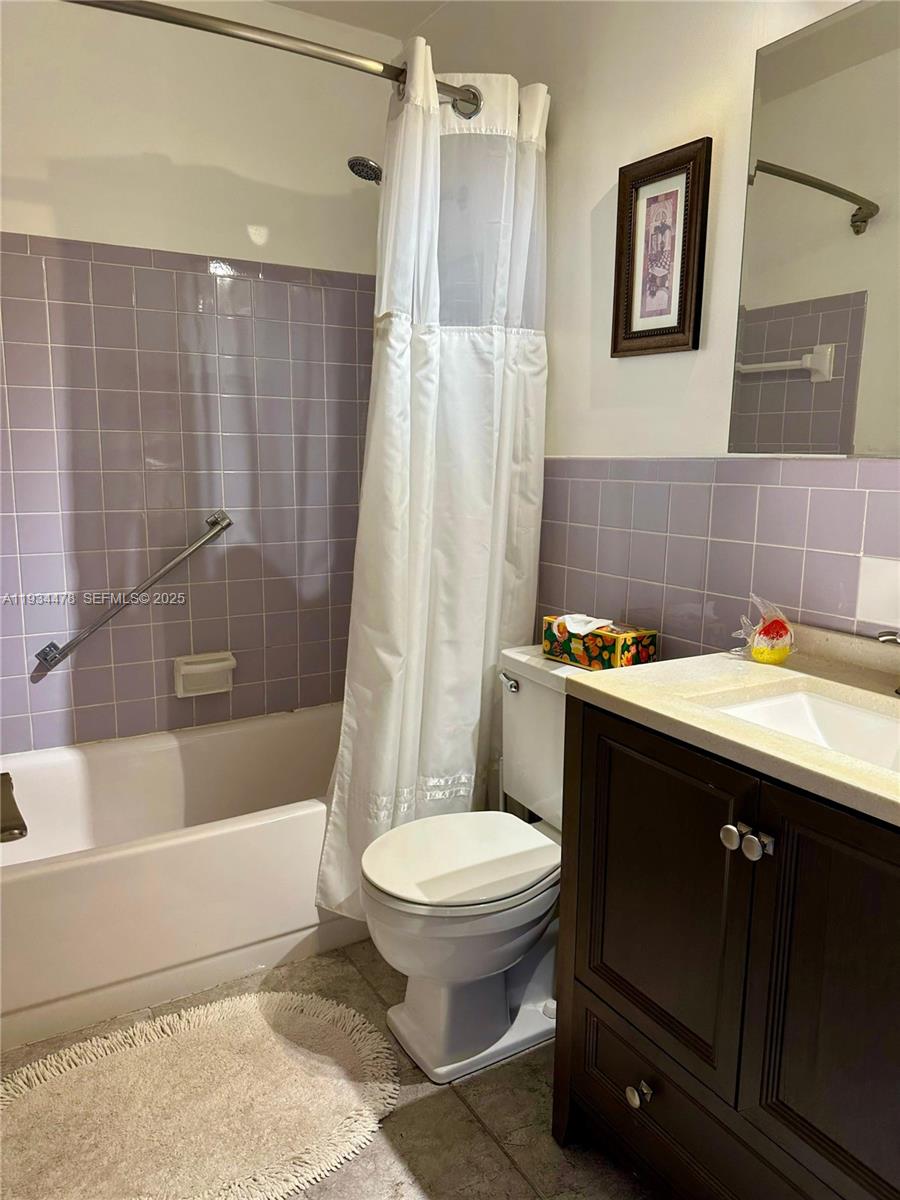 GOLDEN TOWERS NO 2 INC - - Residential