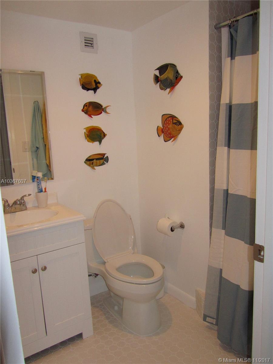 COSTA BELLA CONDO - Residential Lease