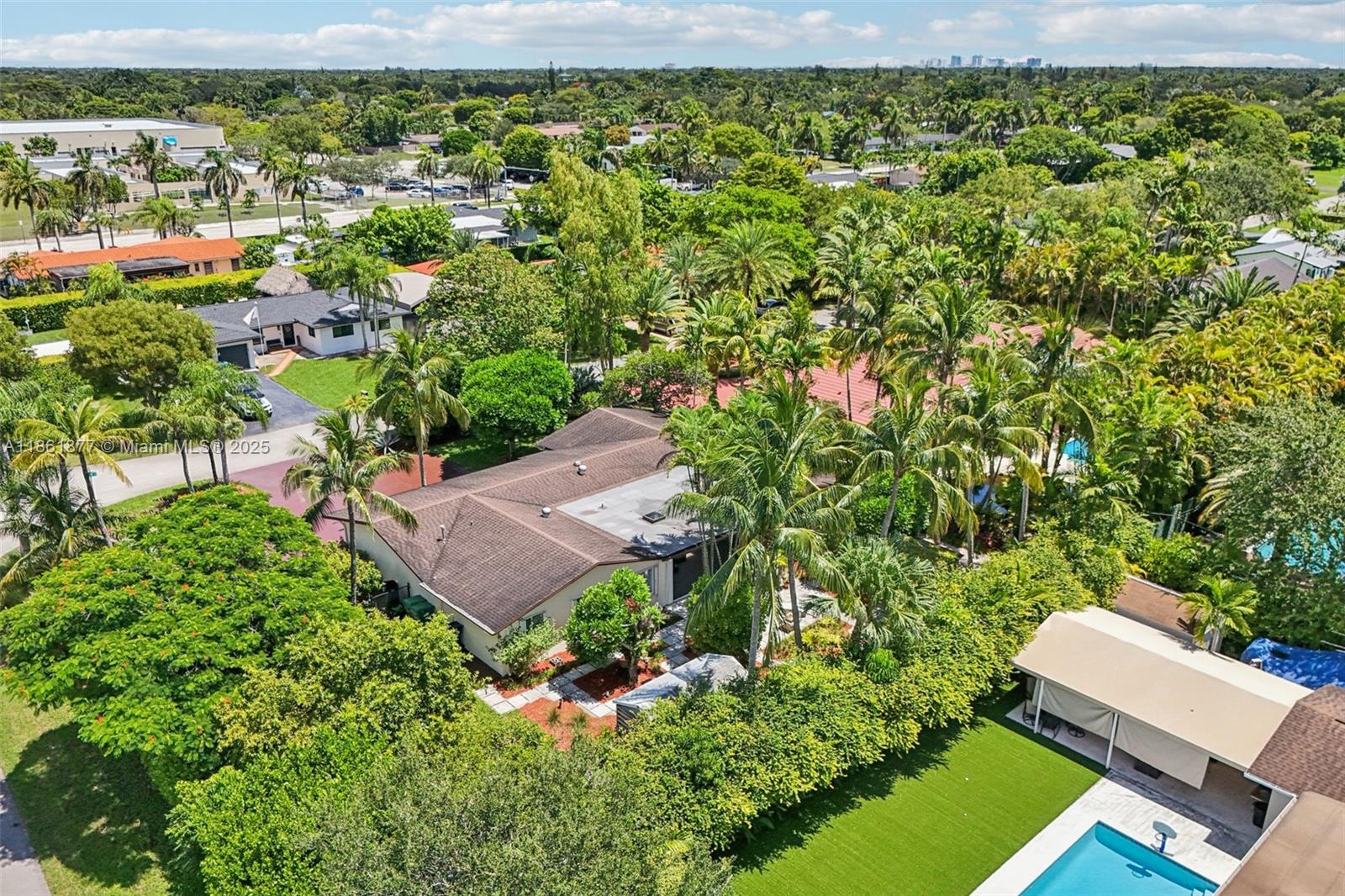 PINE SHORE SEC TWO - Residential