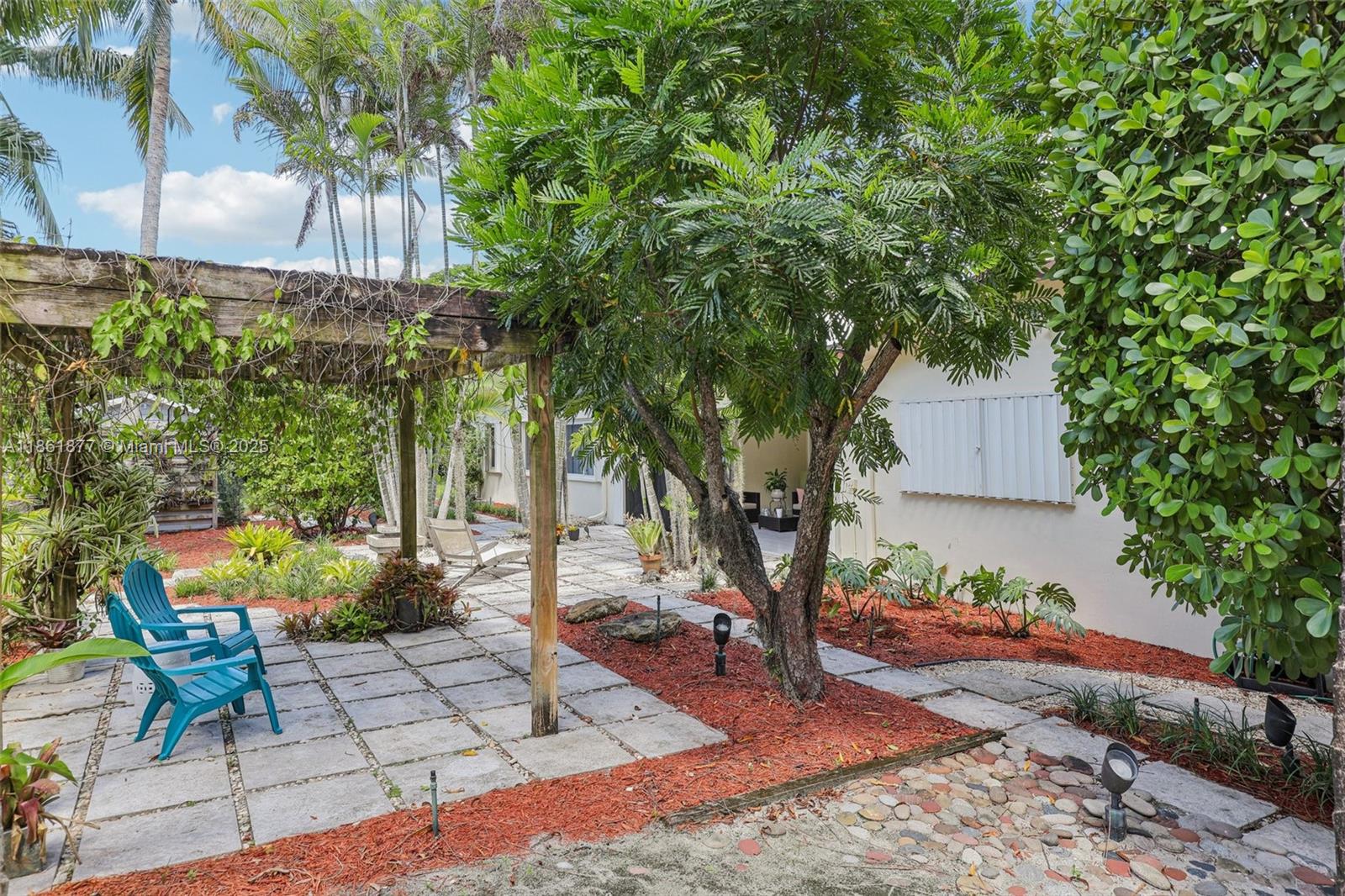 PINE SHORE SEC TWO - Residential