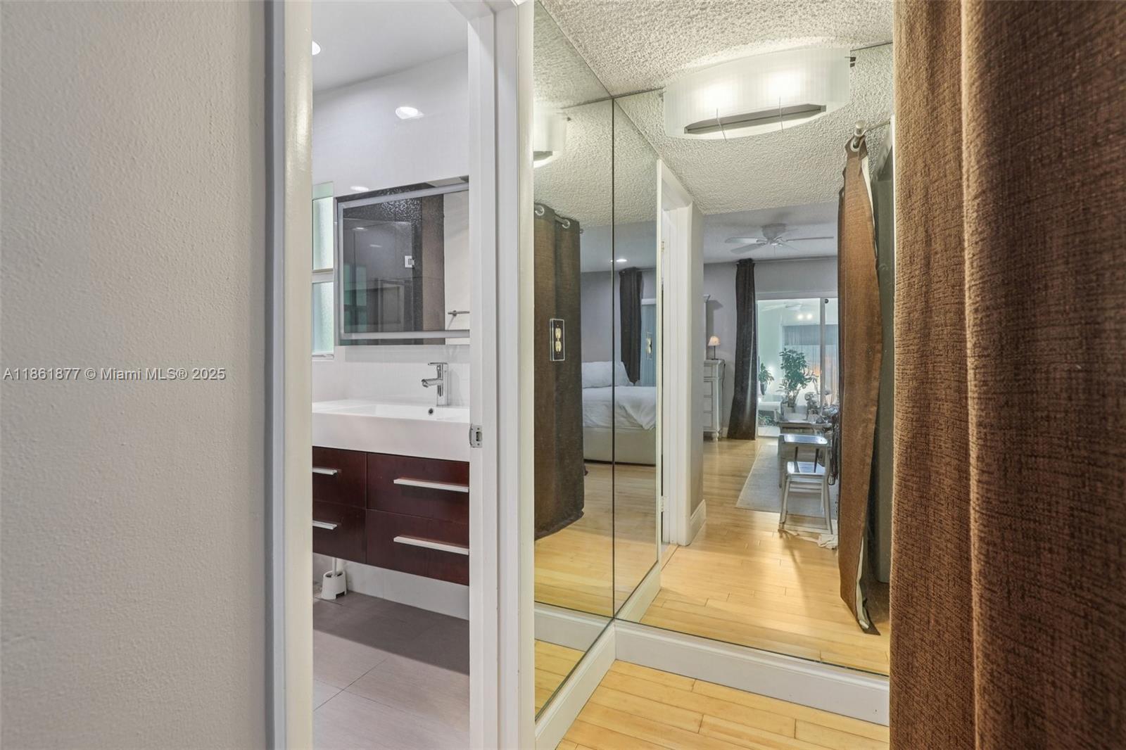 PINE SHORE SEC TWO - Residential