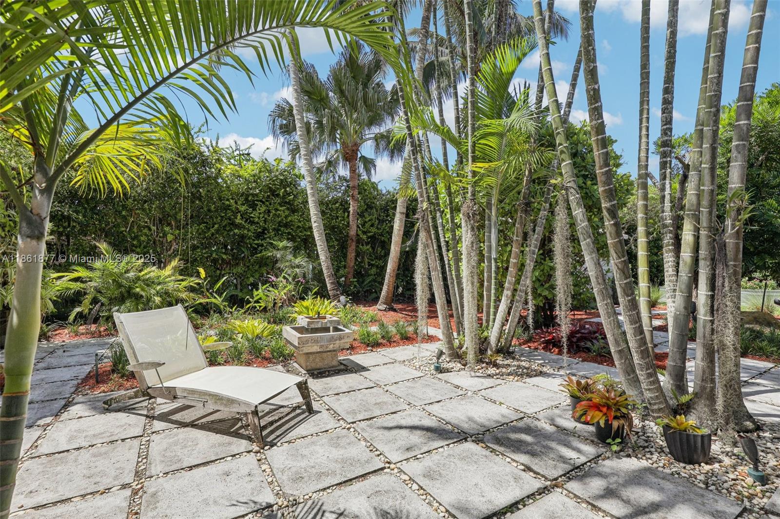 PINE SHORE SEC TWO - Residential