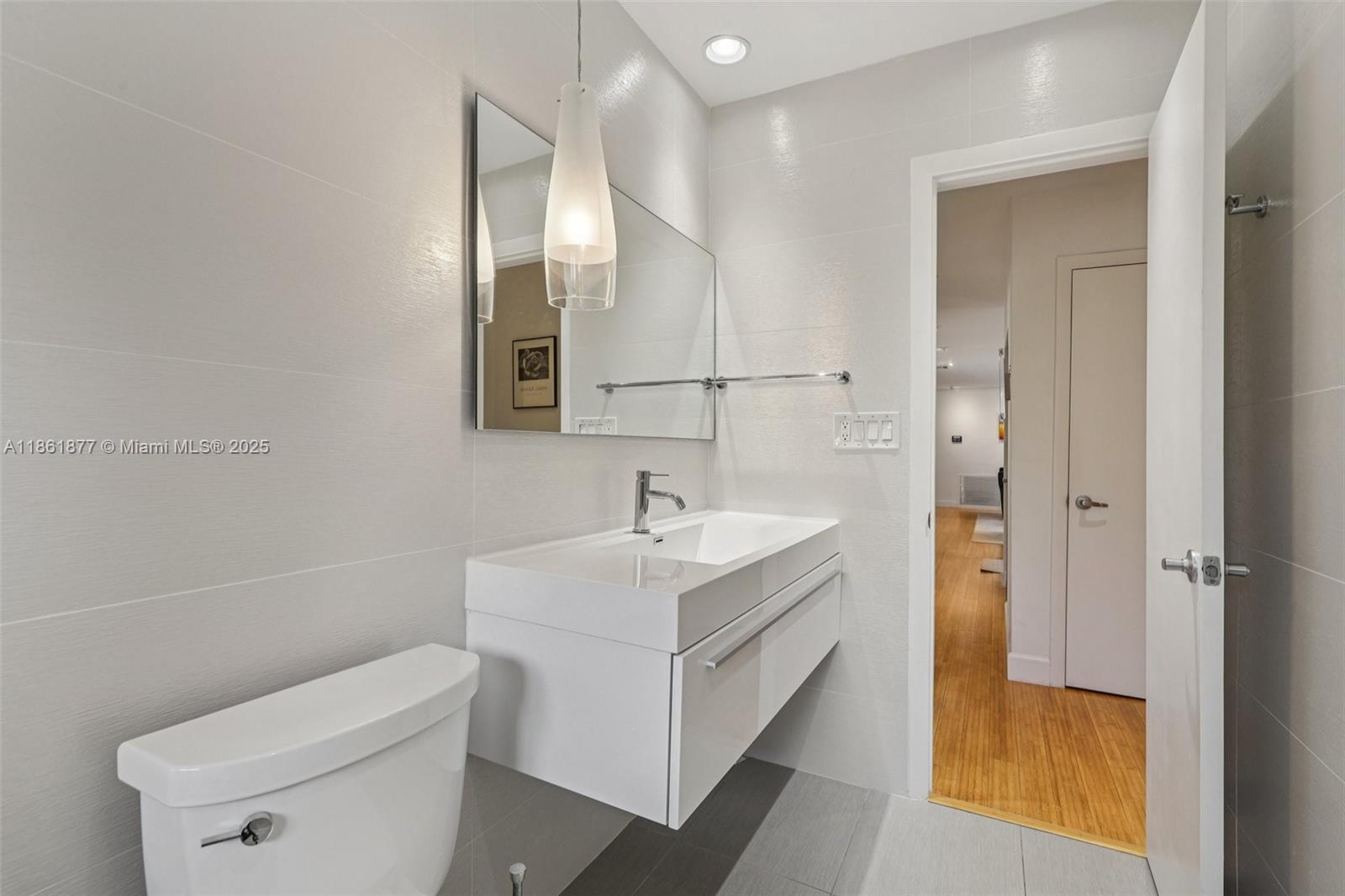 PINE SHORE SEC TWO - Residential