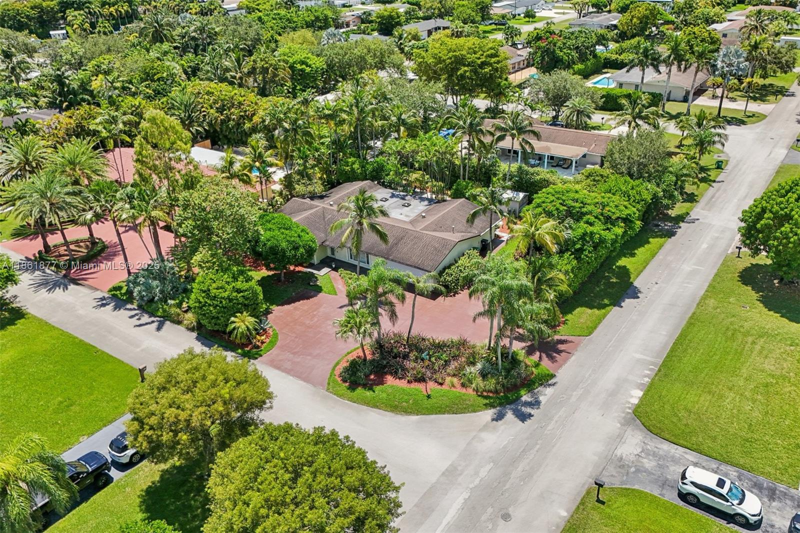 PINE SHORE SEC TWO - Residential