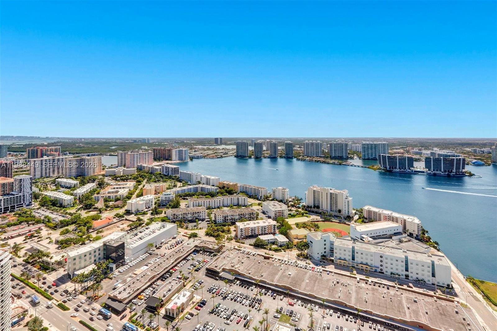 TRUMP ROYALE CONDO - Residential Lease