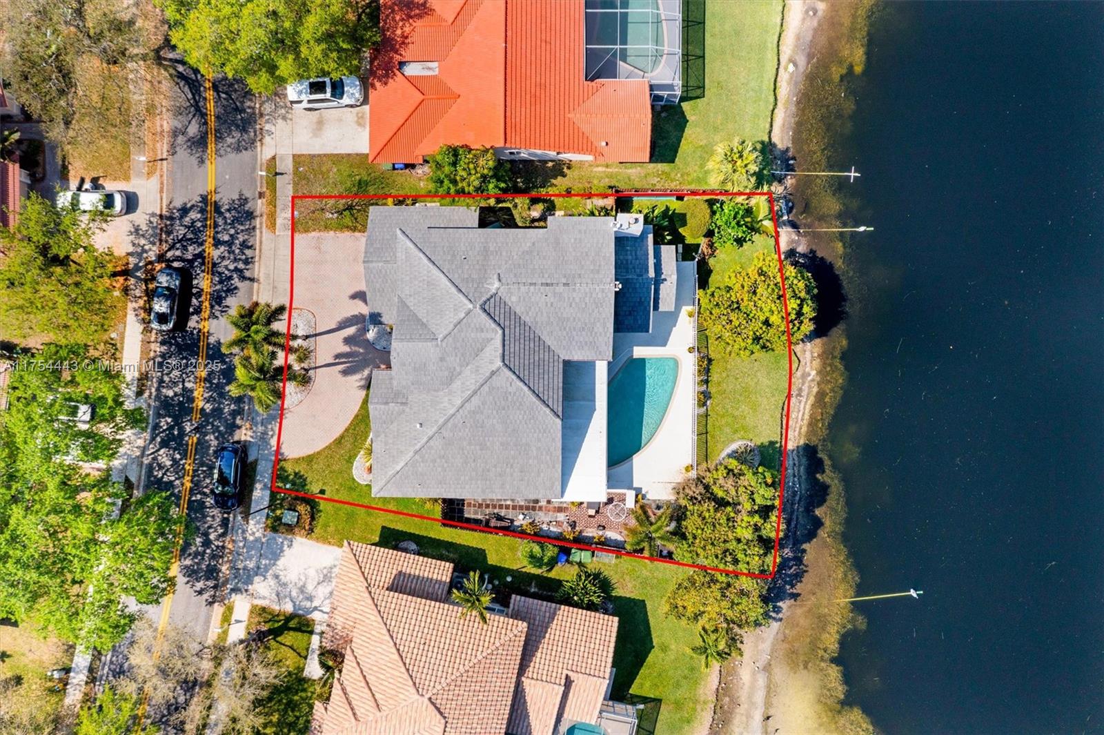 LANDINGS - Residential
